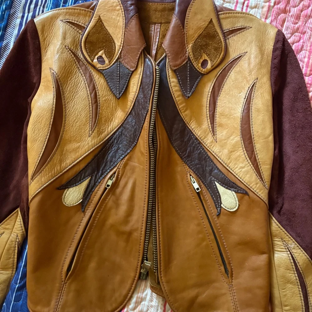 1970s Vintage Original East West Musical Instruments Leather Jacket - Picture 11 of 16